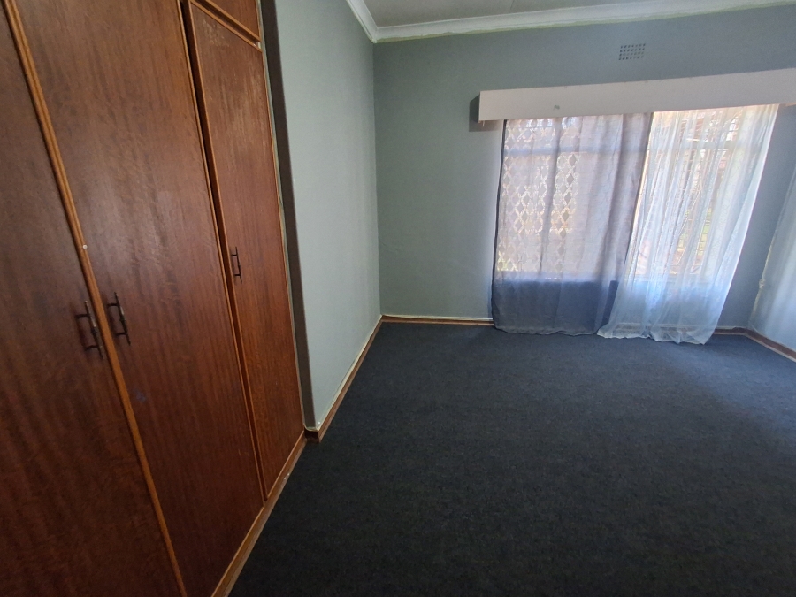 4 Bedroom Property for Sale in Riebeeckstad Free State